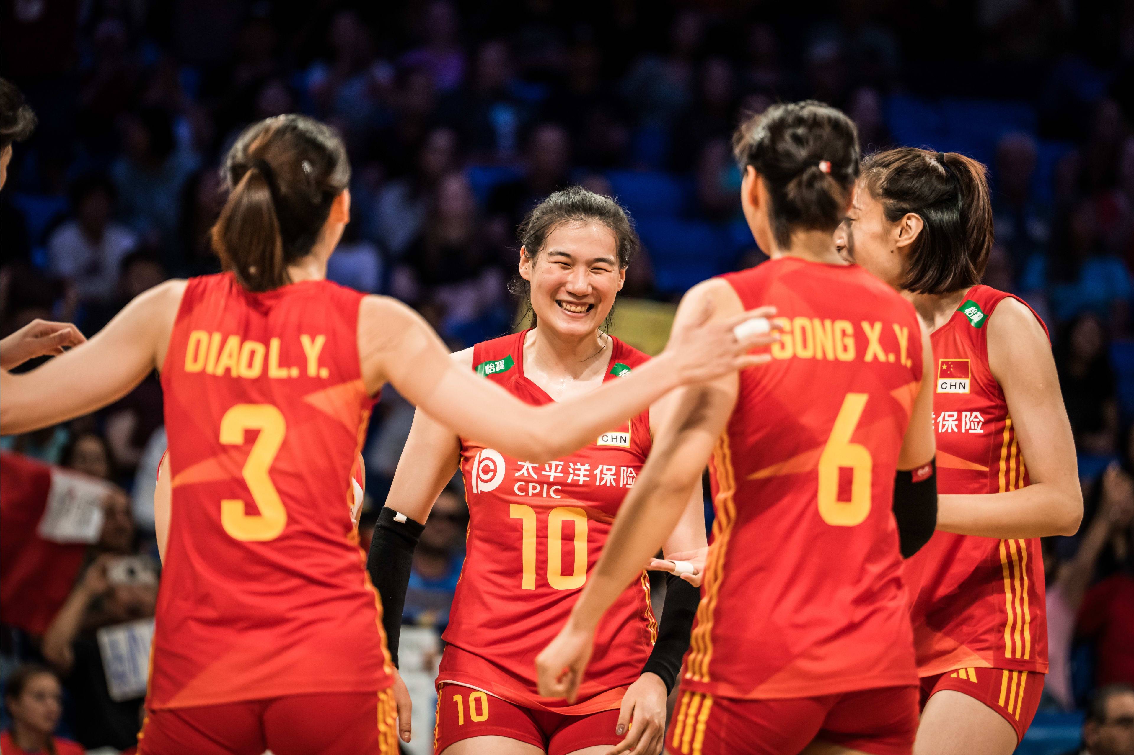 包含中国女排获9.8万奖金！总决赛冲百万美元夺冠需过3关的词条