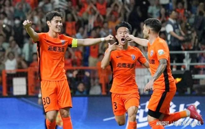 足协杯-奥斯卡破门拒绝庆祝云南玉昆2-1陕西联合进8强