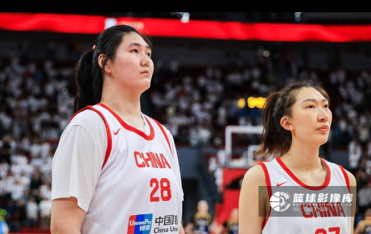 关于中国女篮平均年龄25.4岁选材着眼于洛杉矶奥运会FIBA发布中国女篮写真张子宇韩旭搞怪的信息
